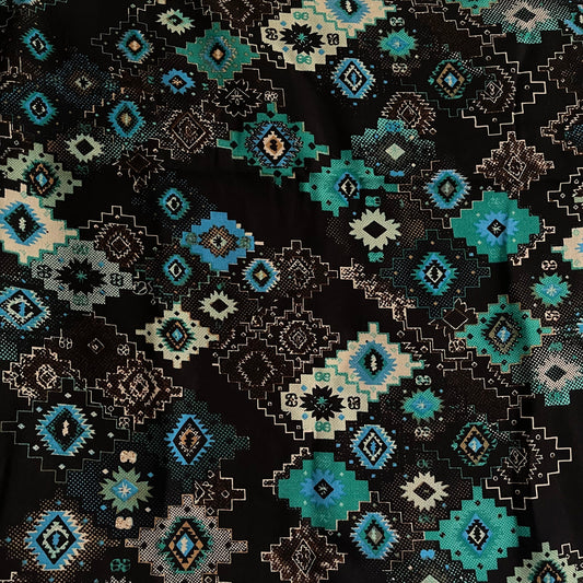 Mlehfa dark motif géométrique